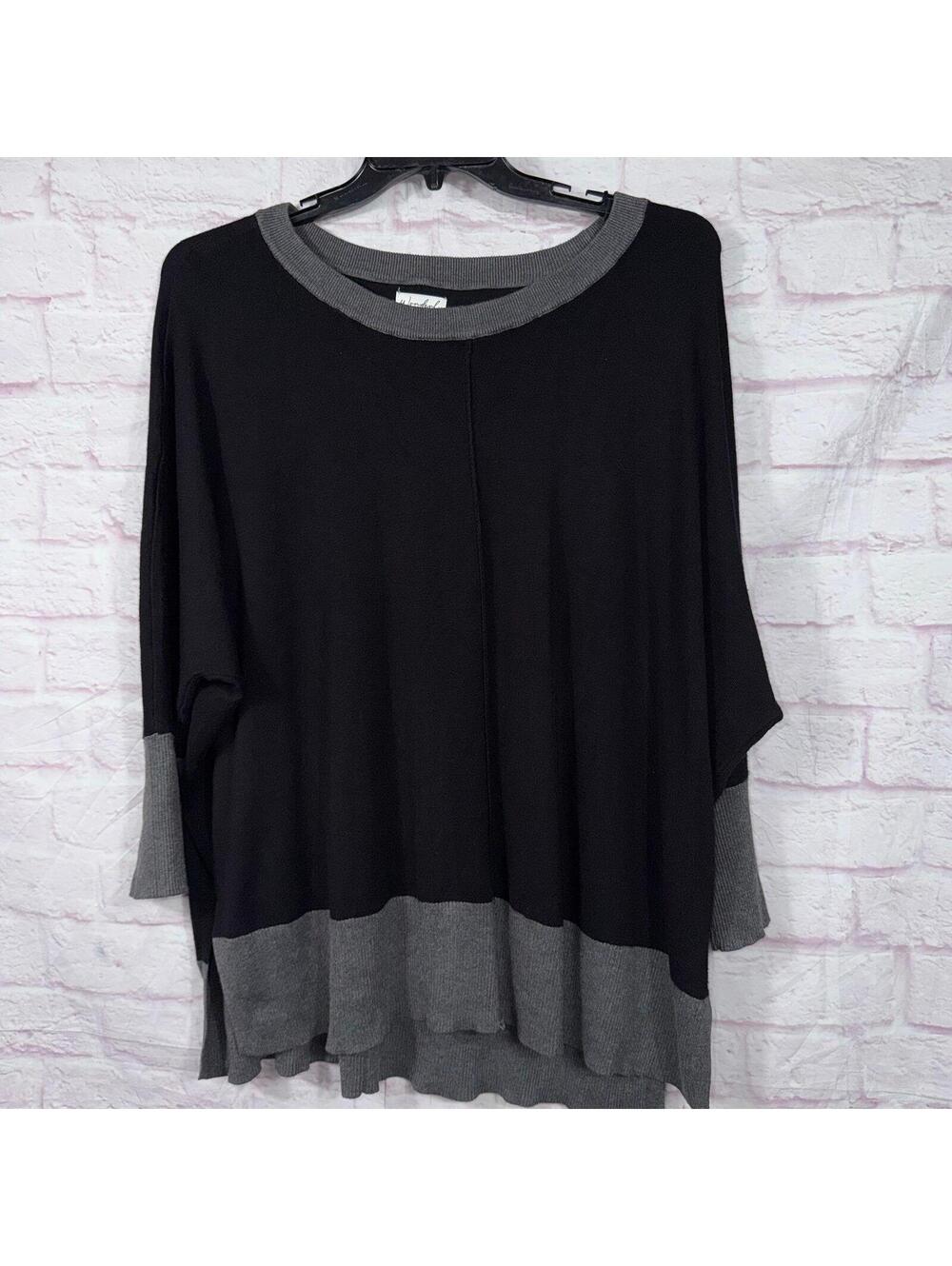 Wonderly Women's Plus Size 2X Black and Gray Sweater